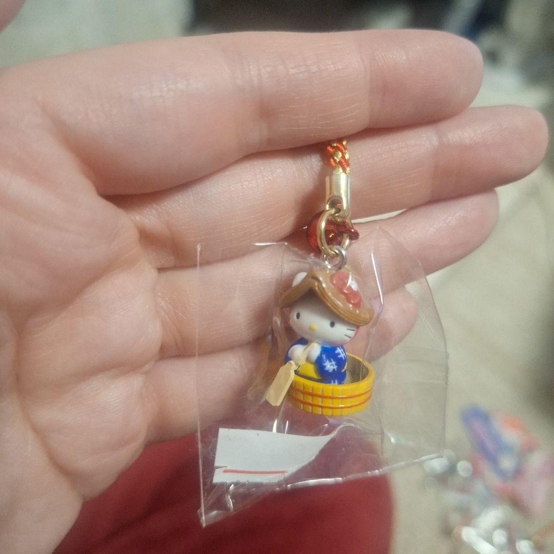 【新品】ハローキティご当地ストラップ 7セット