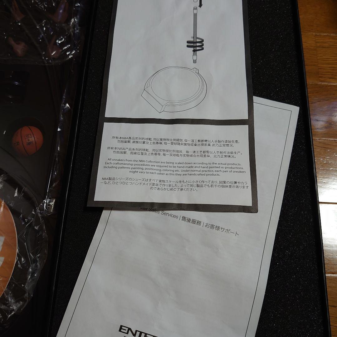 エンターベイ コービー・ブライアント 1/6 フィギュア