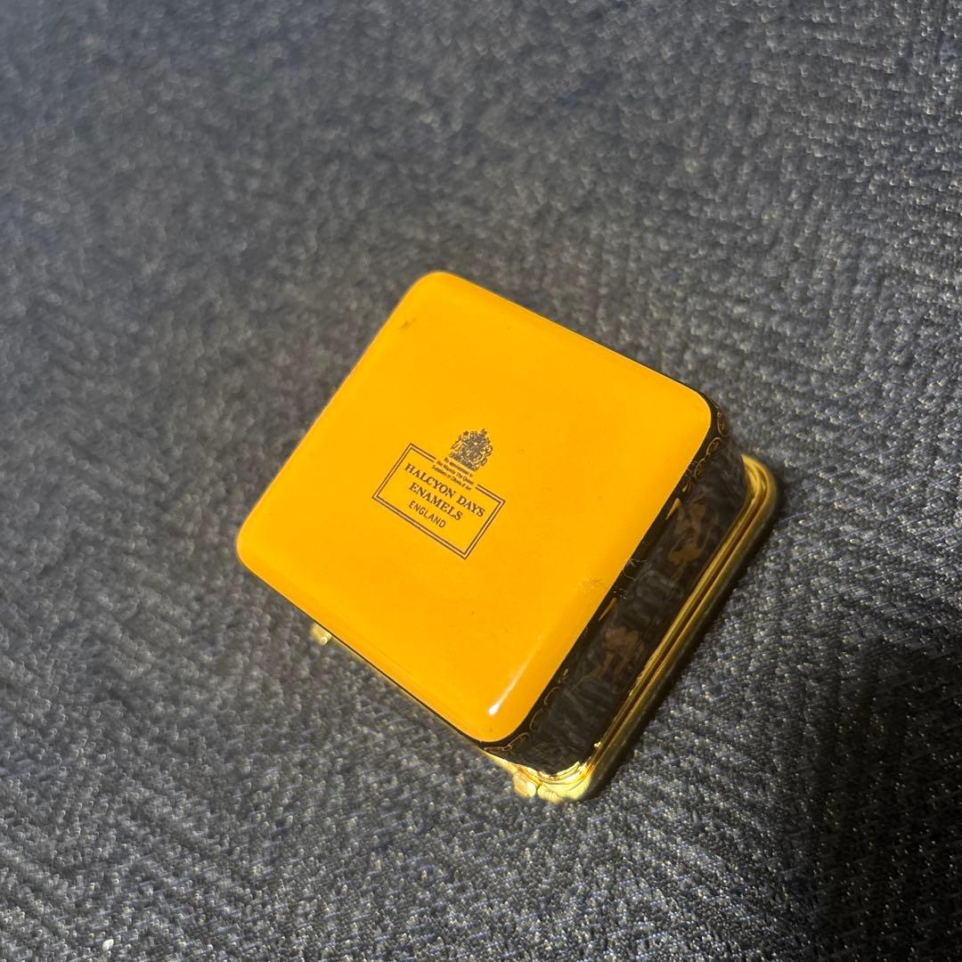 アテネ　2004 オリンピック　記念エナメル　ボックス