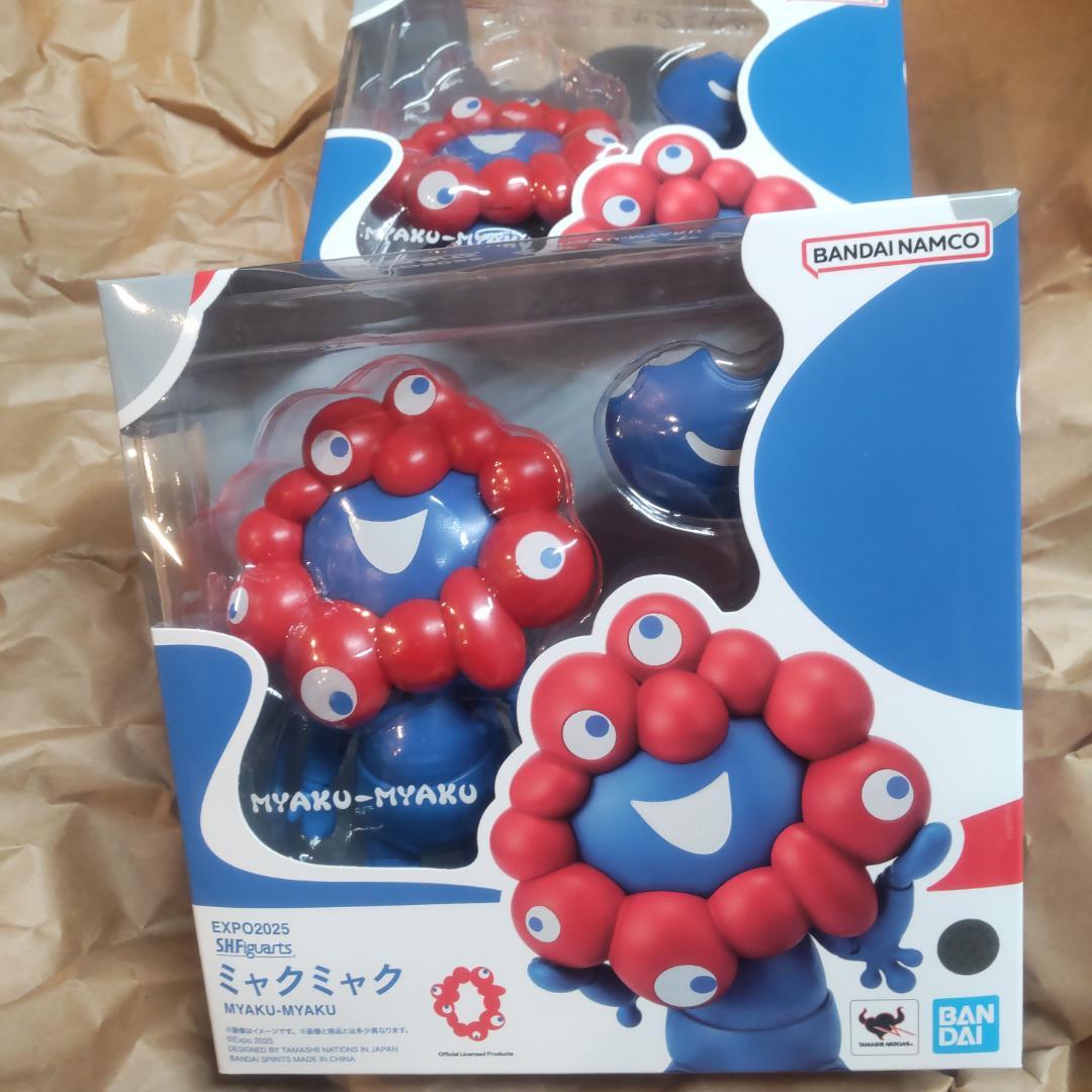 ミャクミャクフィギュアーツ　関西万博S.H.Figuarts　２個セットです✿