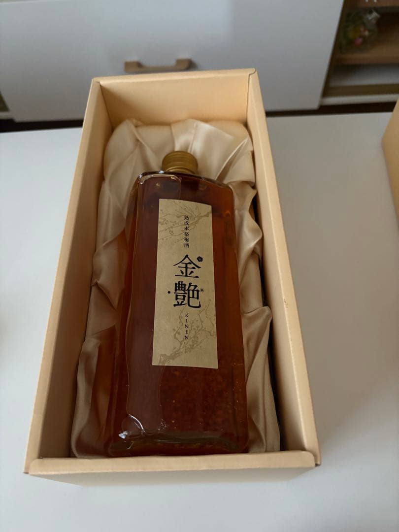 抽選完売品 金艶 -KINEN- 720ml 18% 梅酒　専用梱包付き