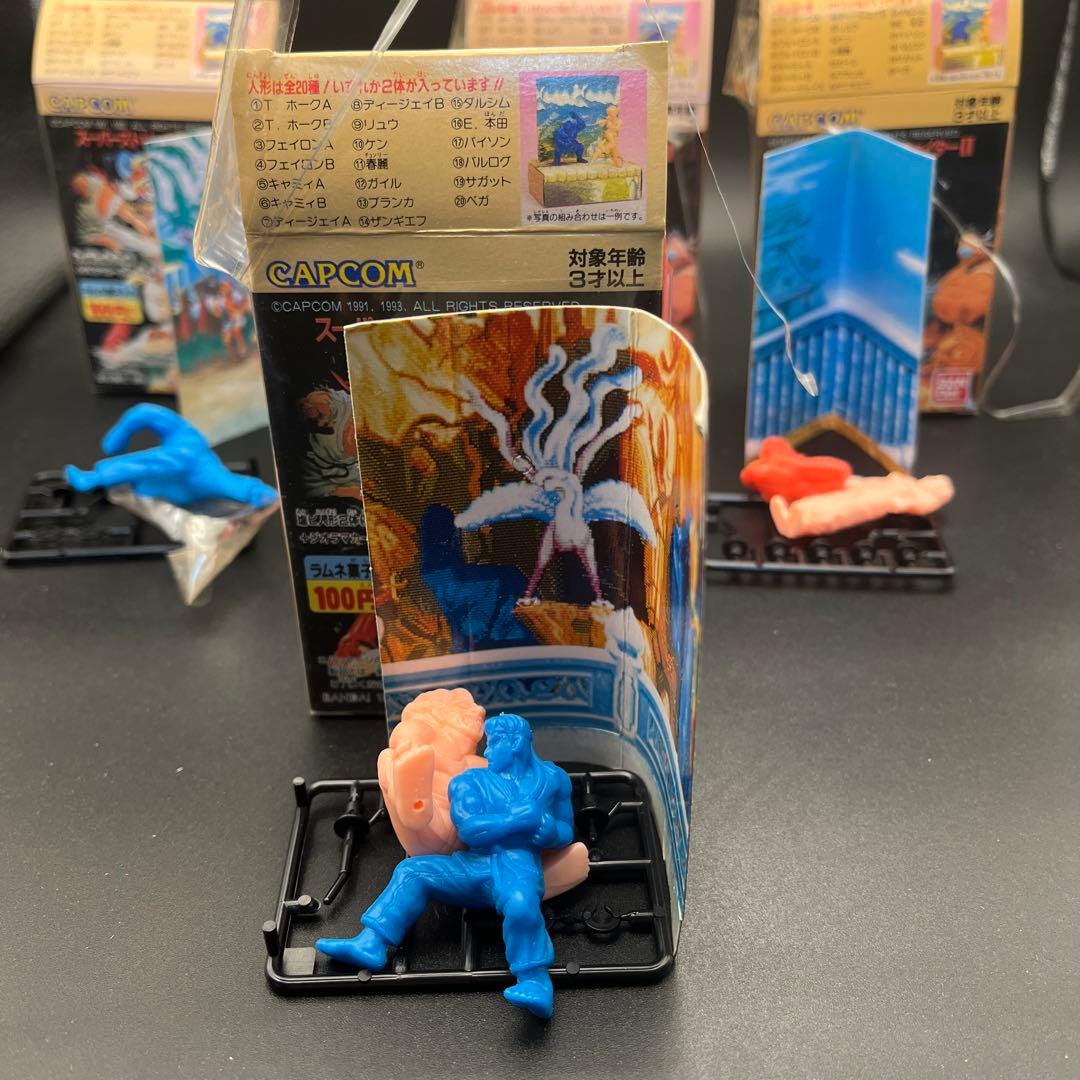 【当時物】箱　パネル付　CAPCOM ストリートファイター フィギュアセット