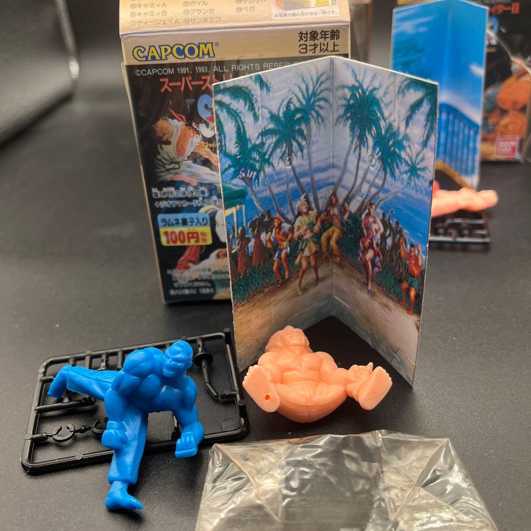 【当時物】箱　パネル付　CAPCOM ストリートファイター フィギュアセット