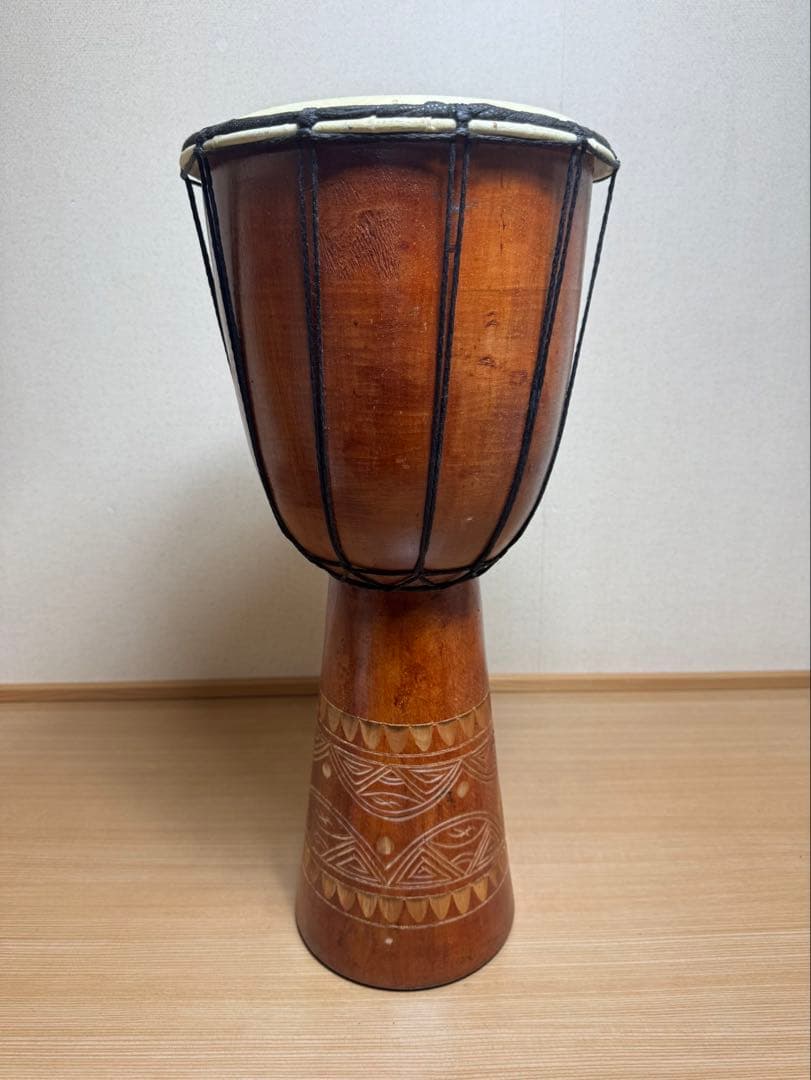 ジャンベ　民族楽器　打楽器