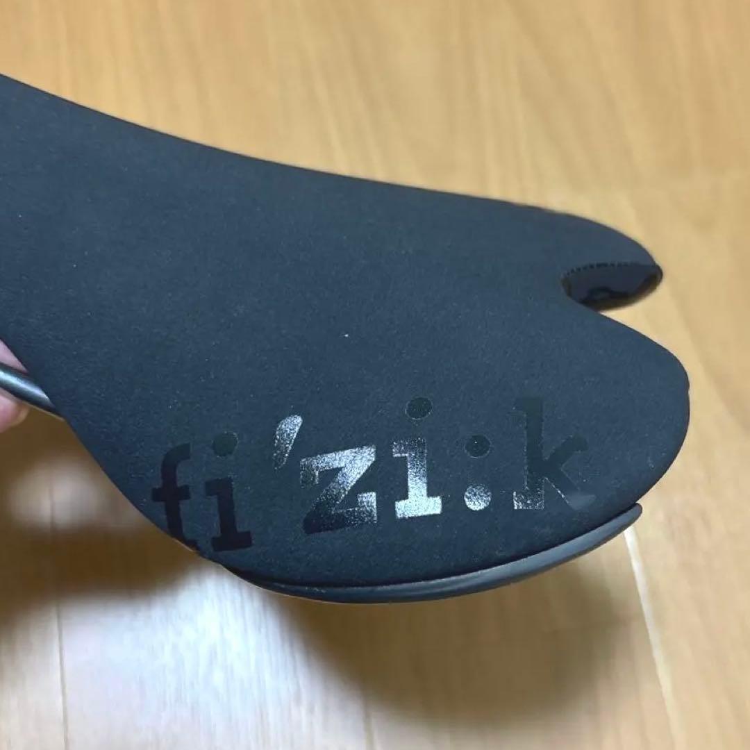 フィジーク ALIANTE K:ium レール サドル 黒