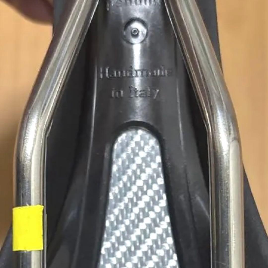 フィジーク ALIANTE K:ium レール サドル 黒