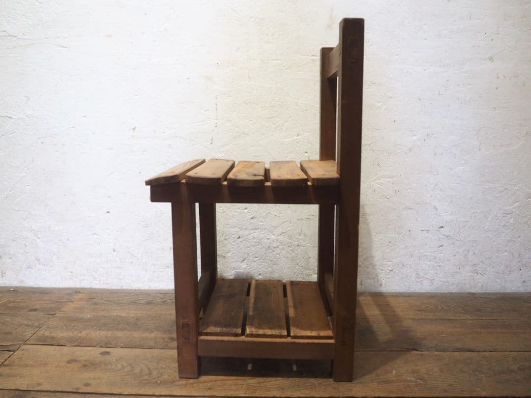 1295 ヴィンテージ　レトロな木製チェア　椅子　イス　学校　古家具　古道具
