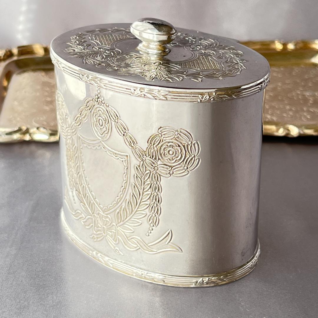 【Barker Ellis】美しいチェイシングのティーキャディー