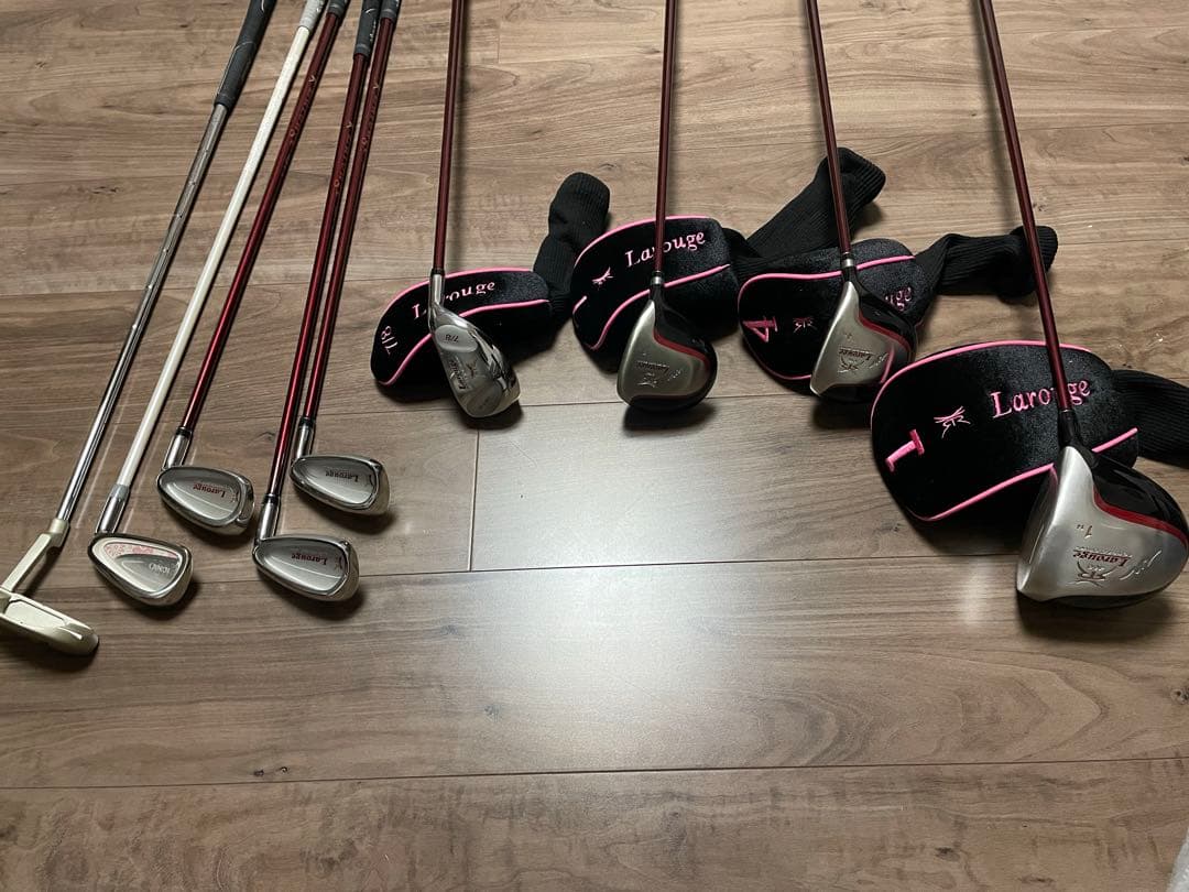 Larouge ゴルフバッグ・アイアンセット付き