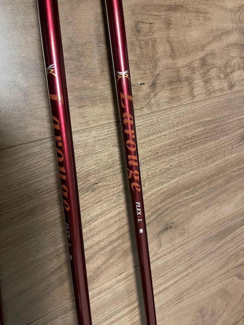 Larouge ゴルフバッグ・アイアンセット付き