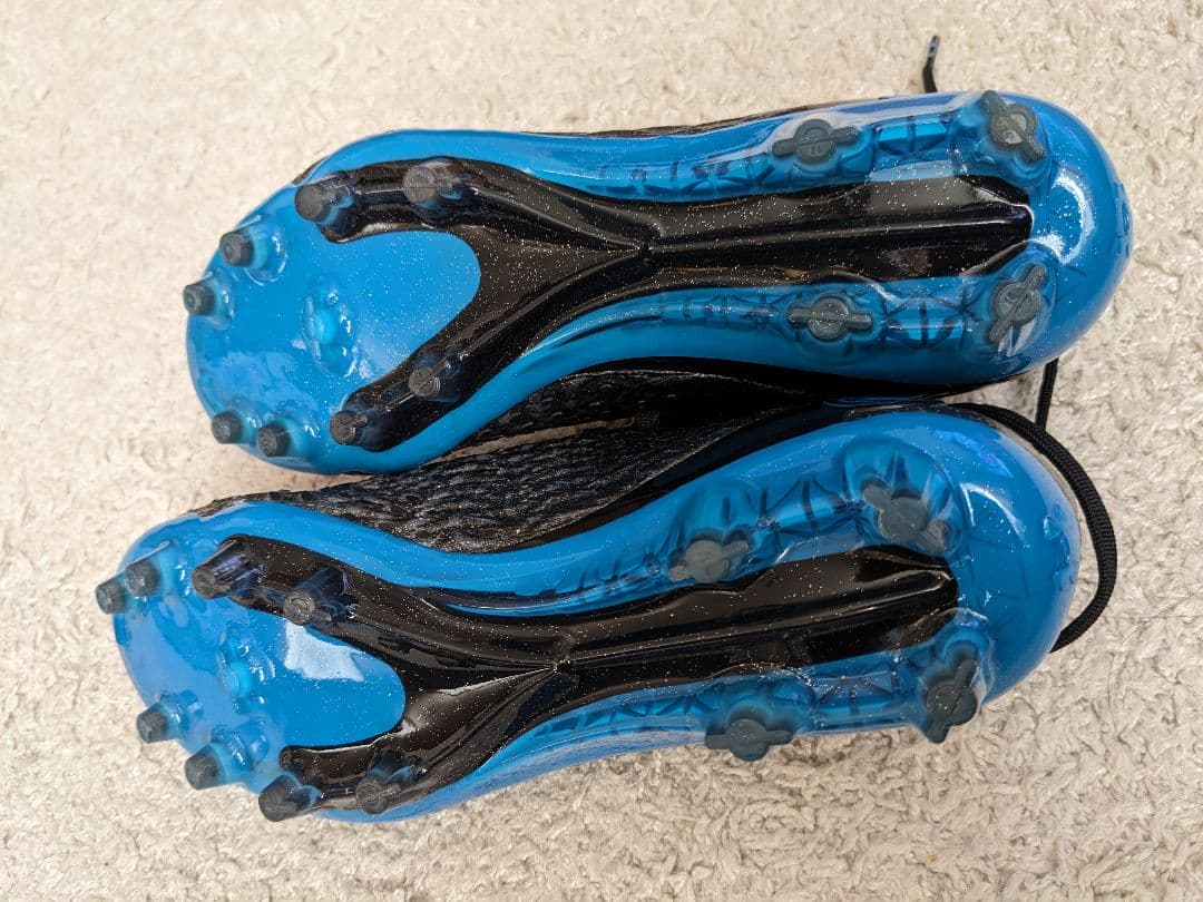 Under Armour スパイクシューズ 黒/青