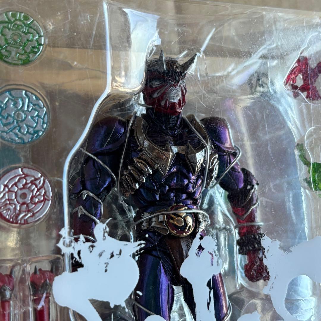 【T022】限定品・未開封　S.I.C.仮面ライダー響鬼 マジョーラカラーver