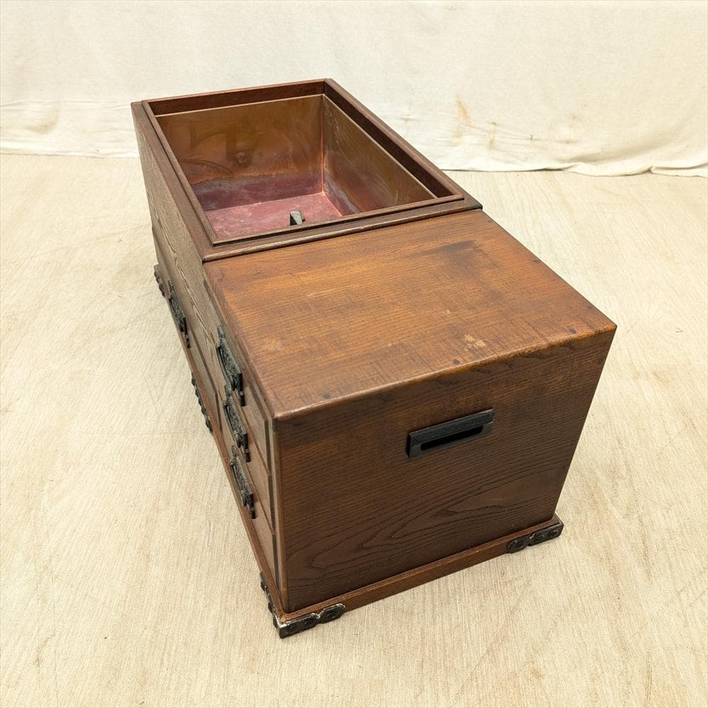 江戸火鉢　関東火鉢　長火鉢　囲炉裏　角火鉢　五徳　火箸　引出し　手あぶり　茶道具