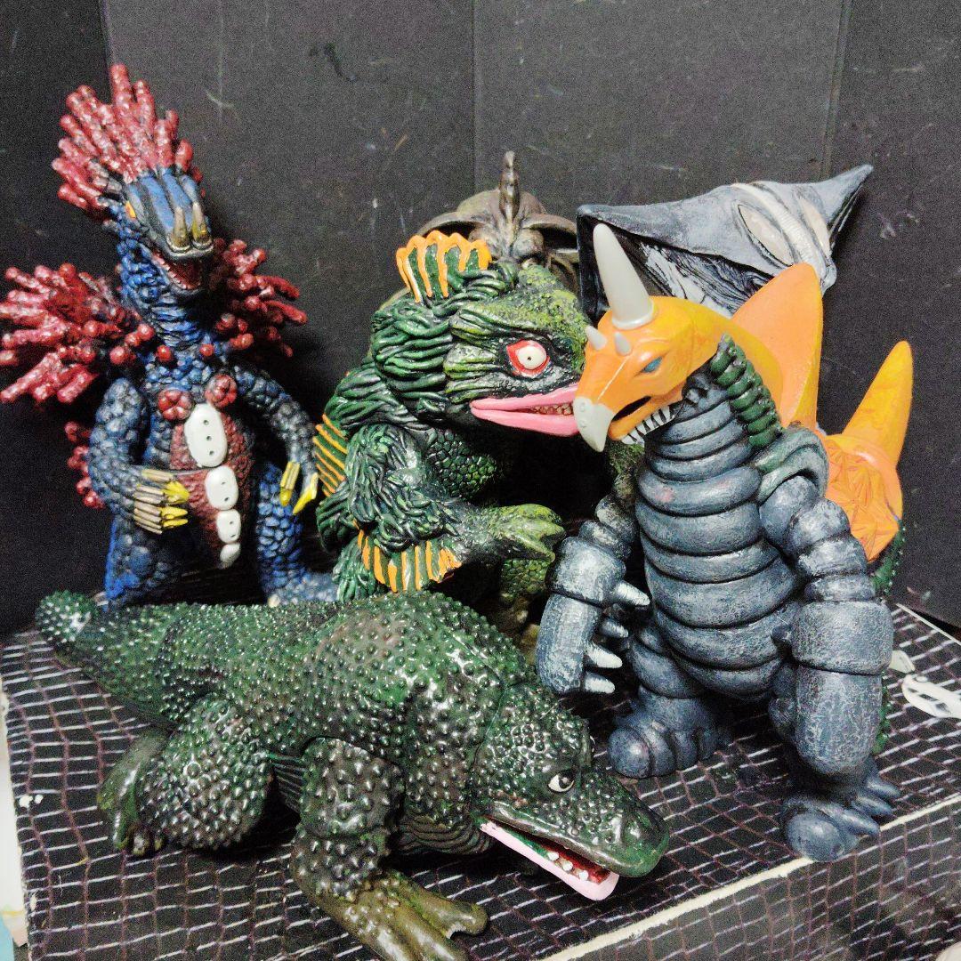 きなこプリンウルトラ怪獣旧型ソフビ