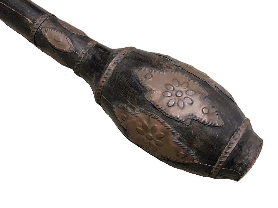 【 木製彫金儀式杖 】　インディオ（南米先住）　マプチェ/ケマムル