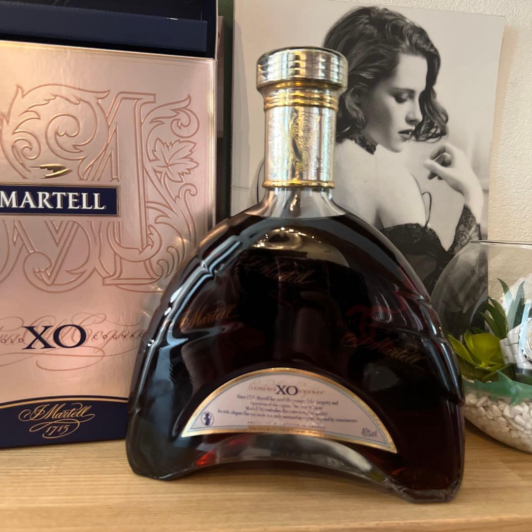 マーテル　XO ブランデー 700ミリ