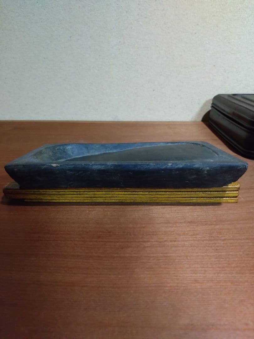 安徽省 歙県産 歙州 箕様硯 文房四宝 端渓水滴 墨床