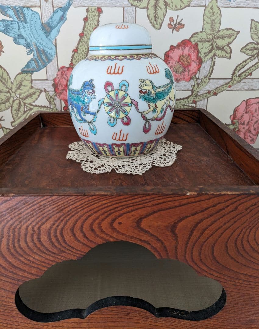 図変わり ◆ 中国　景徳鎮　茶壺　茶入れ ◆ アンティーク 骨董品 ◆ 紅茶壺