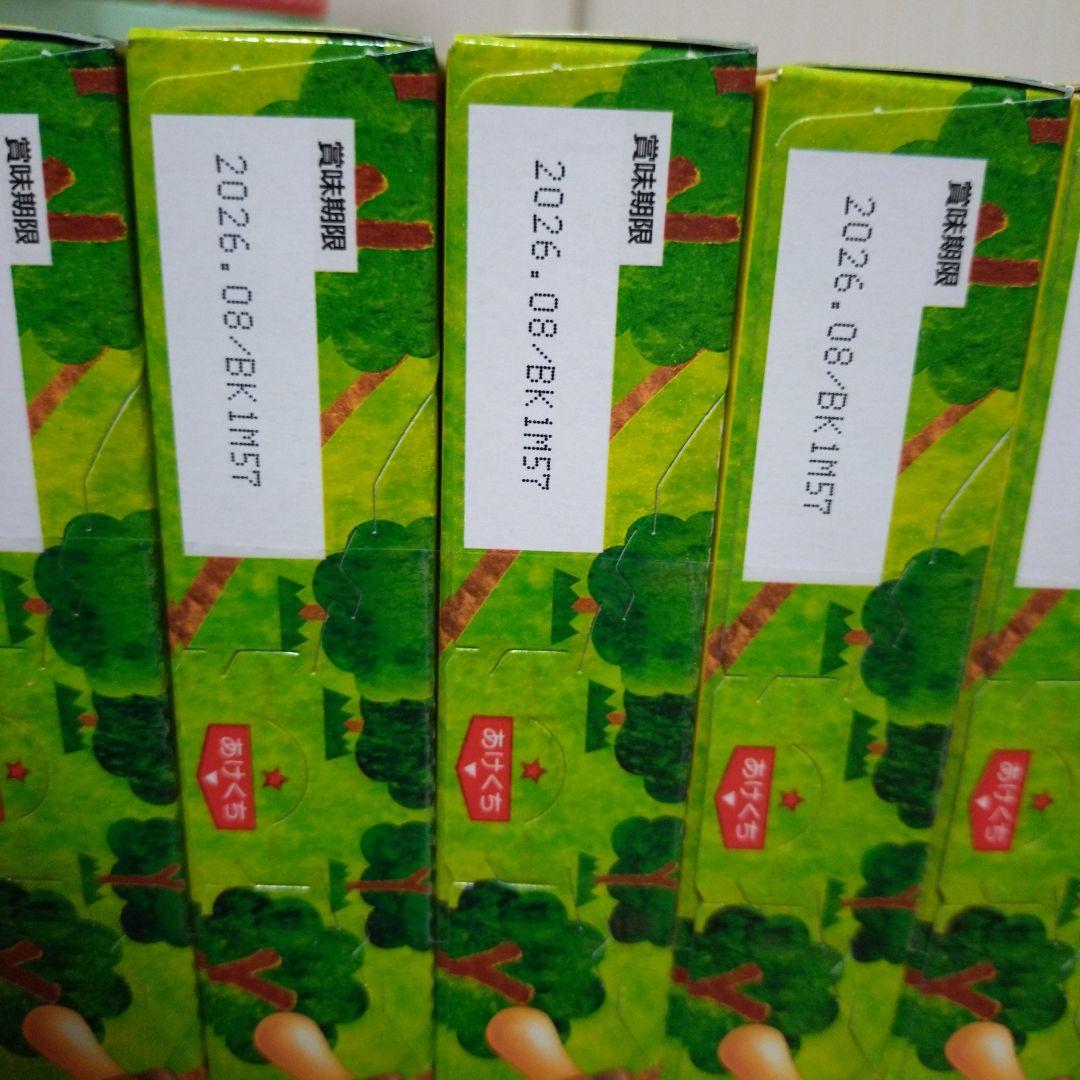 じゃがりこ＆ぷるんクー＆ビスコ＆ジャガビー＆チョコバット＆グミ詰め合わせ