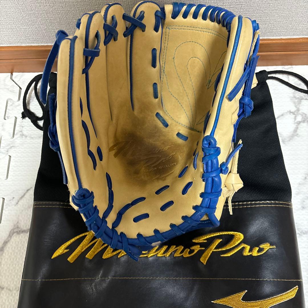 Mizuno Pro 軟式用　左投げ　ブロンド/青