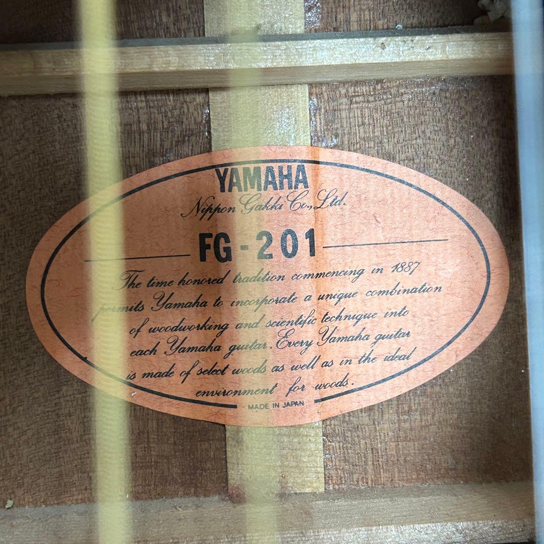 の*り様 YAMAHA ヤマハ FG-201 アコースティックギター アコギ 弦