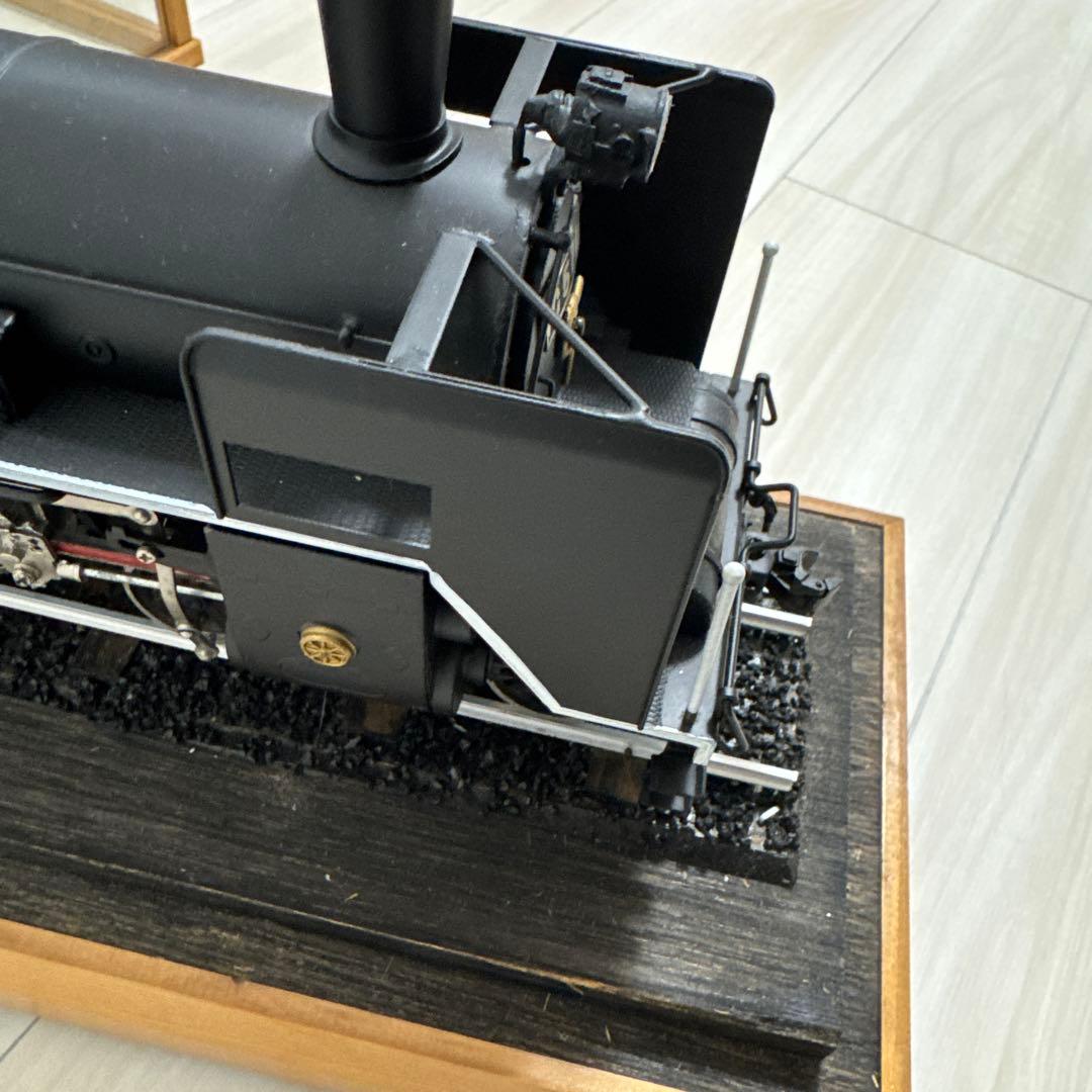 日本の蒸気機関車模型 ガラスケース付き　C571