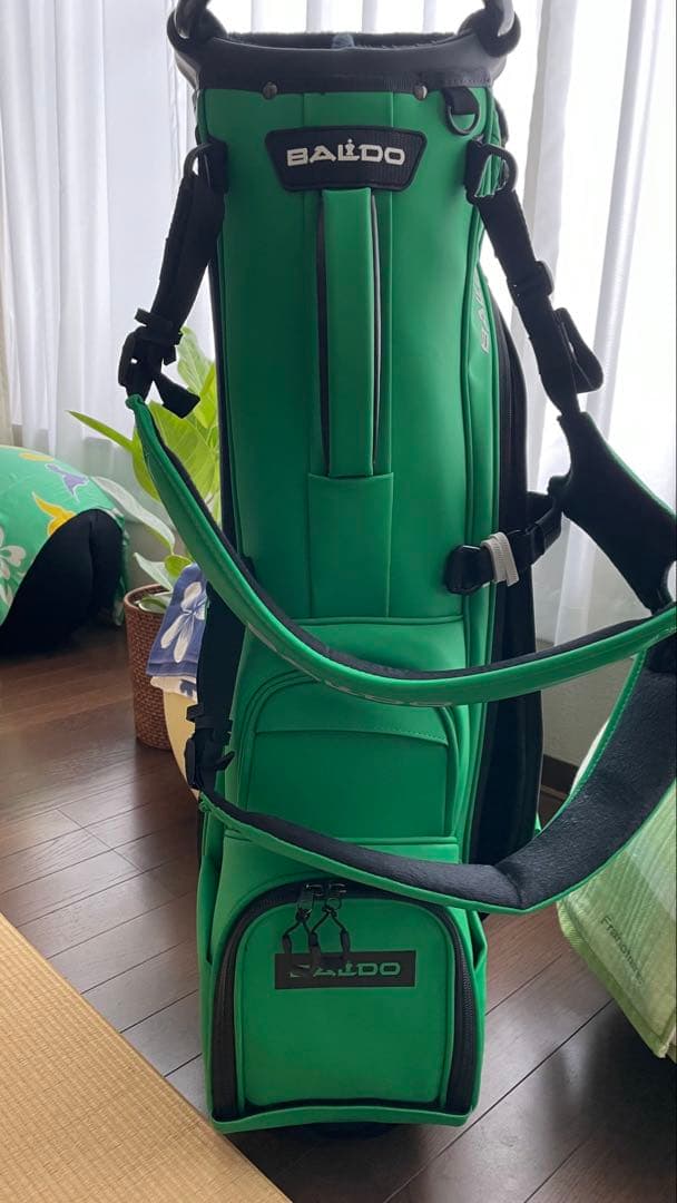 BAILDO 未使用品　限定品キャディバッグ　9“ 値下げ　+ヘッドカバー3点