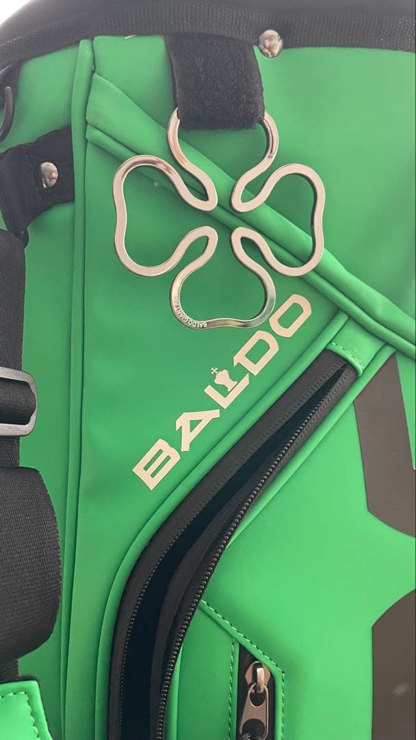 BAILDO 未使用品　限定品キャディバッグ　9“ 値下げ　+ヘッドカバー3点