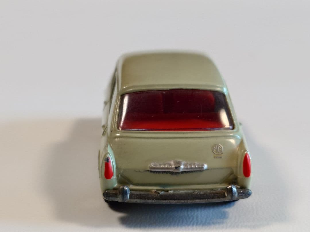 ミニカー TEKNO NO.832 MG 1100