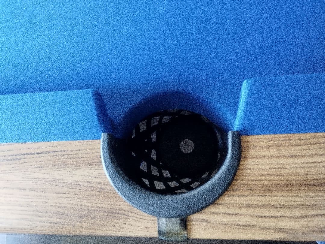 【中古美品】ビリヤード台 青 オーク仕上げ 引き取り、着払い限定