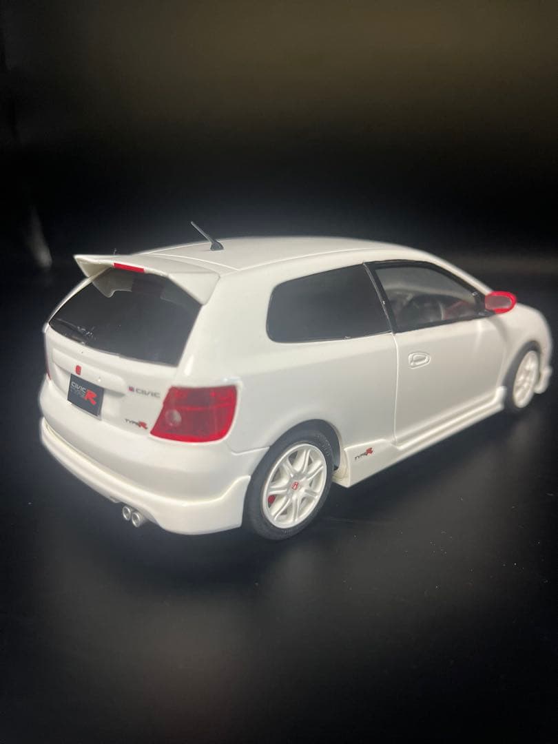 フジミ1/24 ホンダシビックタイプR（EP3）プラモデル完成品