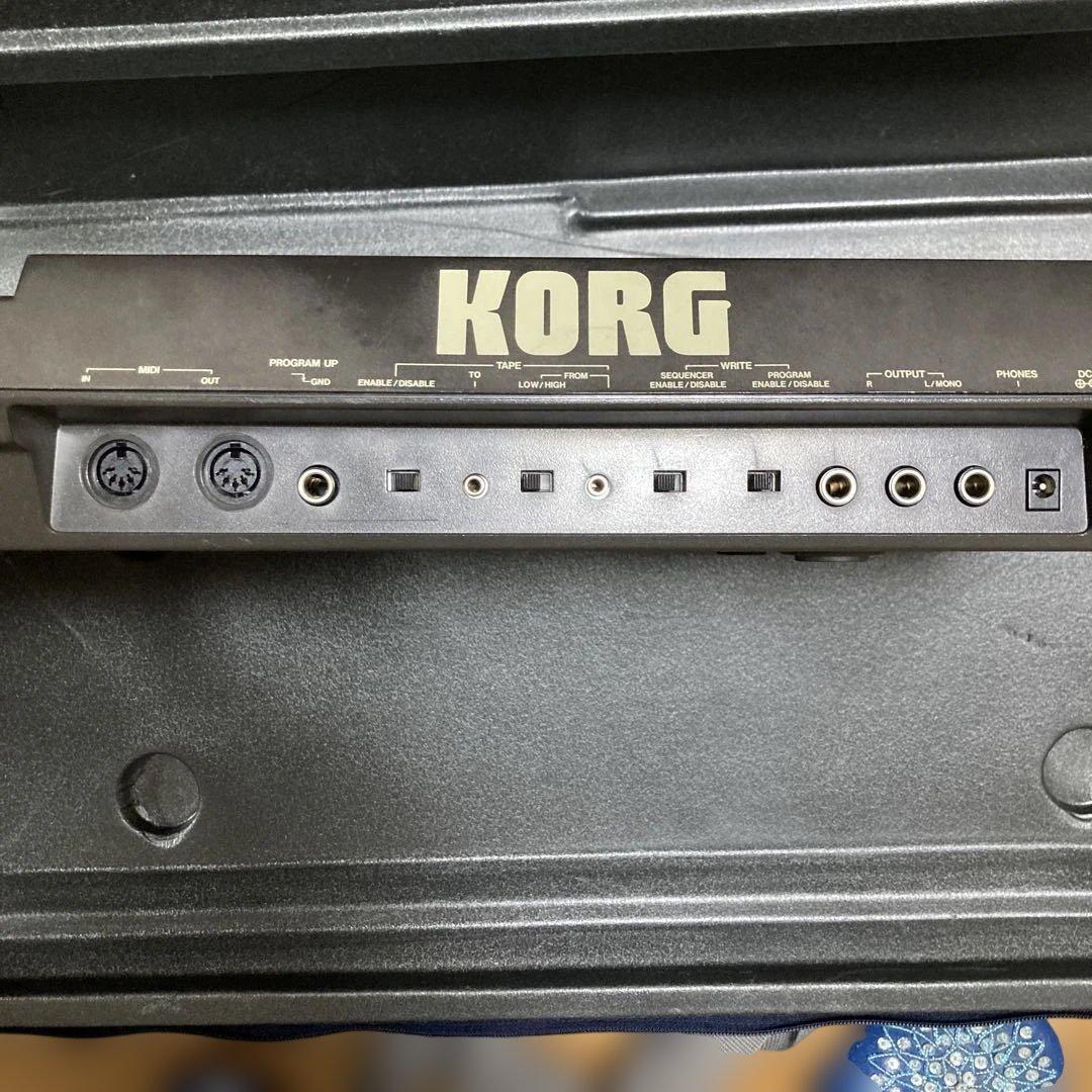 【動作確認済】KORG poly800 ケース付　美品