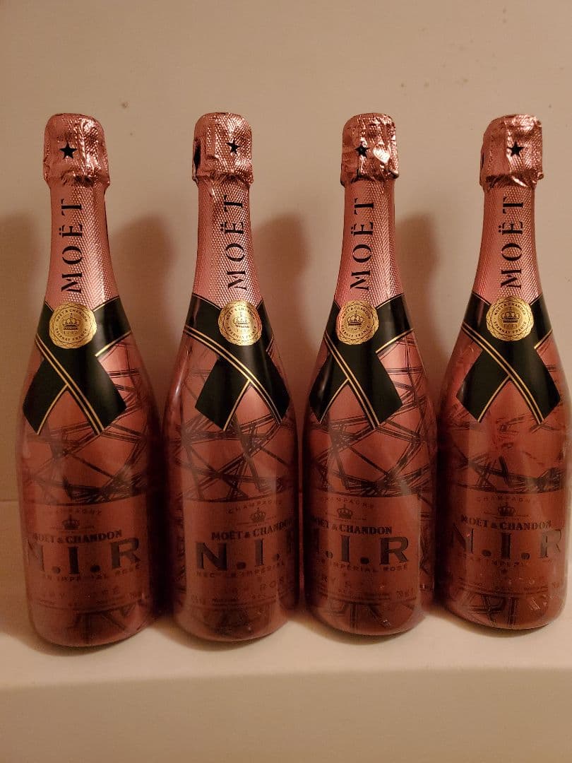 MOET & CHANDON N.I.R. ロゼ 4本セット