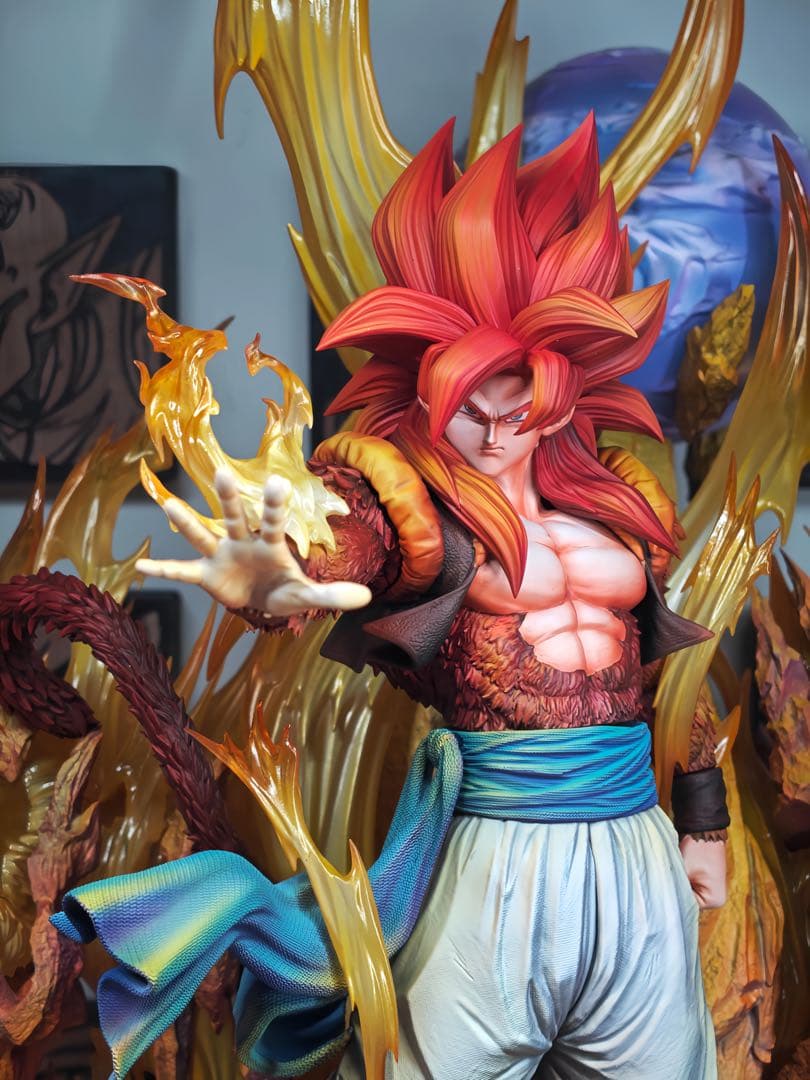 ドラゴンボールGT　ゴジータスーパーサイヤ人4　ガレージキッド　フィギュア