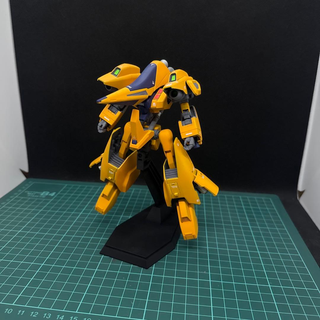 バンダイ　1/144 HG MSA-005 メタス 塗装完成品