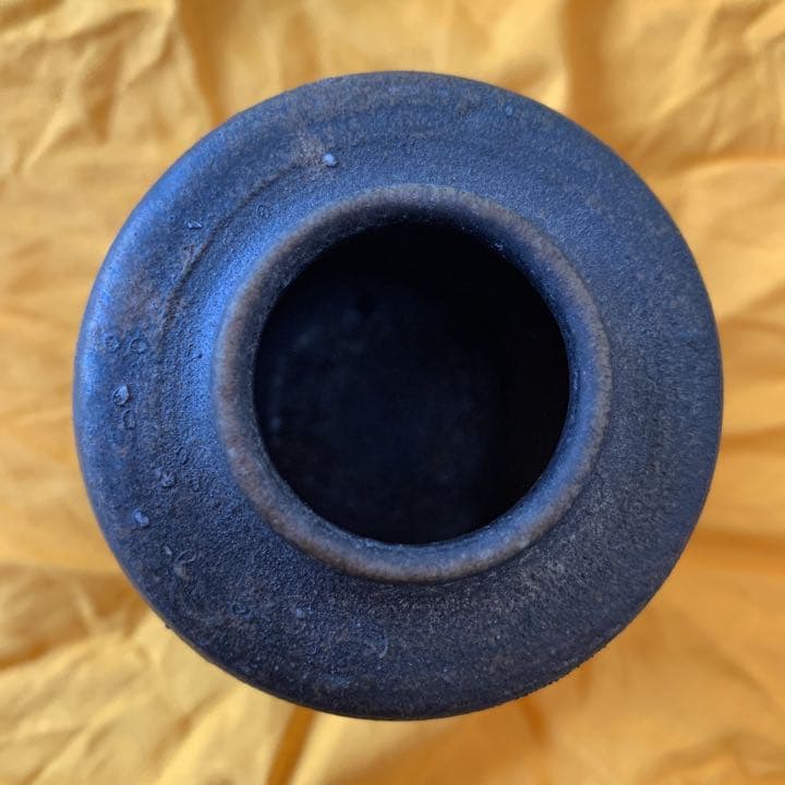 茶入れ　備前焼　高原敏