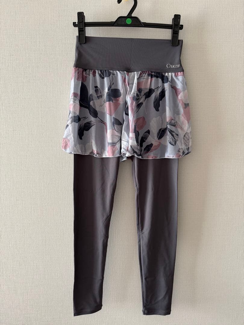 新品Chacott チャコット★ショートパンツ付きレギンス M美品