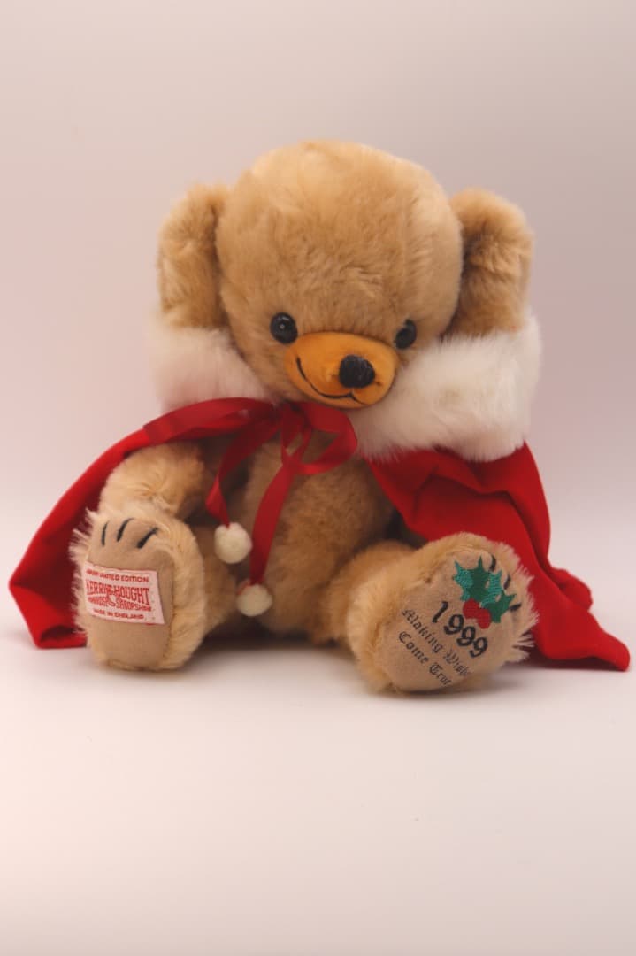 チーキー・ライディング・フッド 1999年度 両耳に鈴 赤マントのチーキー