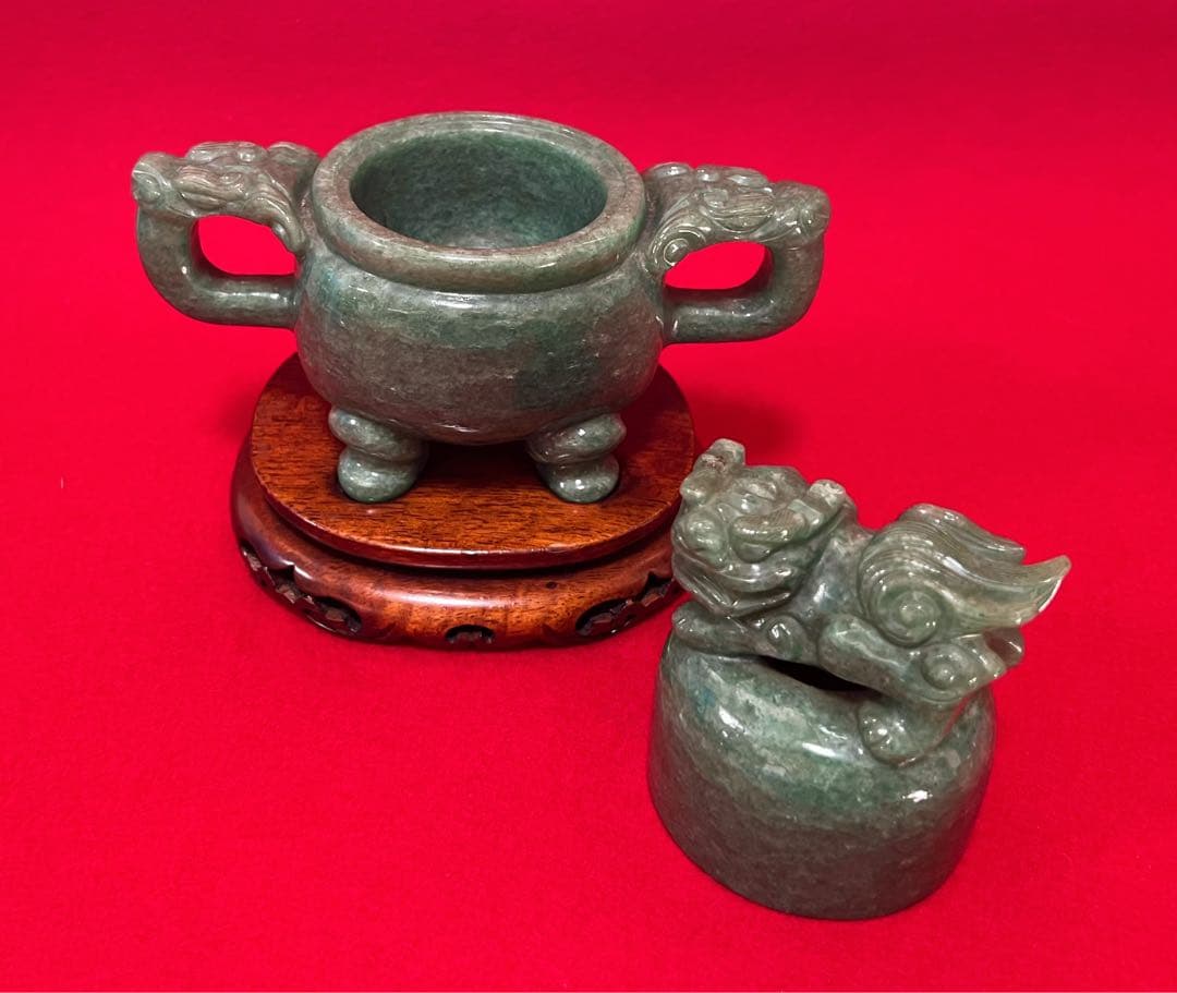 中国美術 中国古玩 玉石 三足香炉 置物 香道具 台座付き