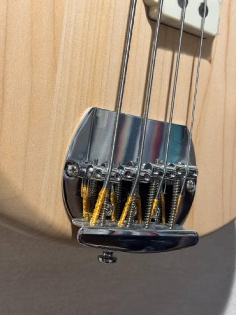 ベース Joe Dart III Sterling by Music Man