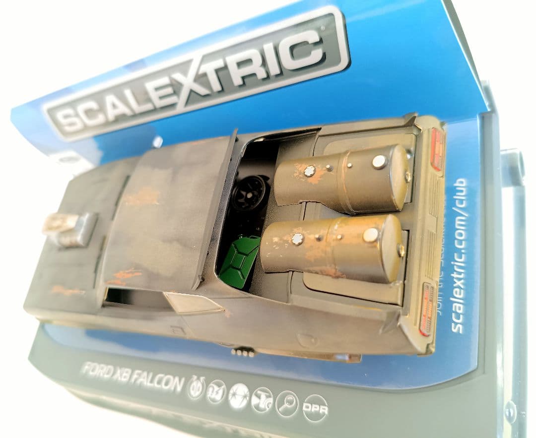 SCALEXTRIC Ford XB Falcon 1/32 スケールモデル
