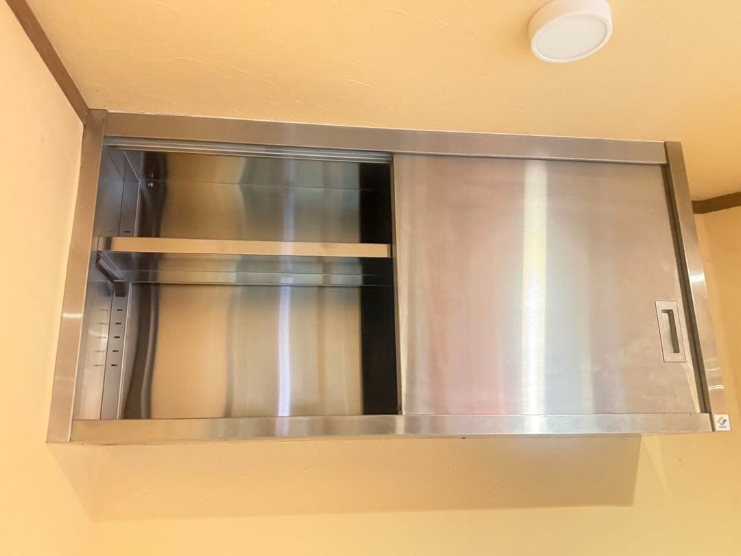 SINKOステンレス製壁掛け収納キャビネット