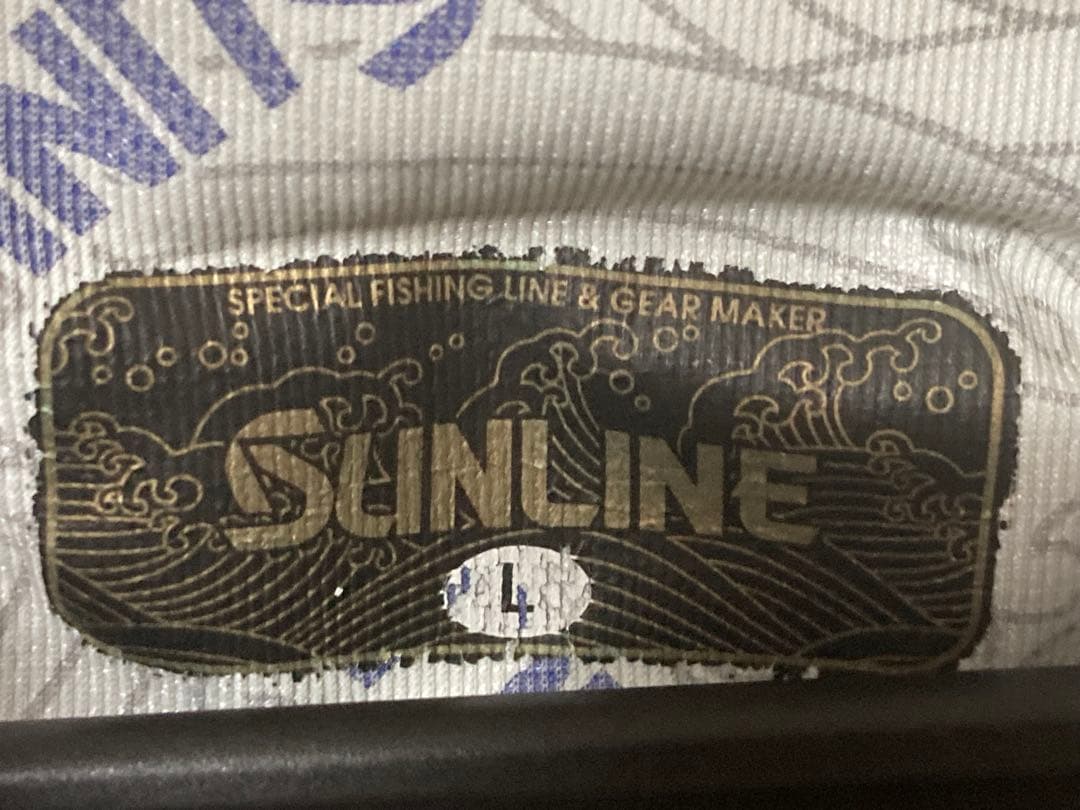 サンライン　フィッシングスーツ　上下Lサイズ　がまかつ　ロッドケース