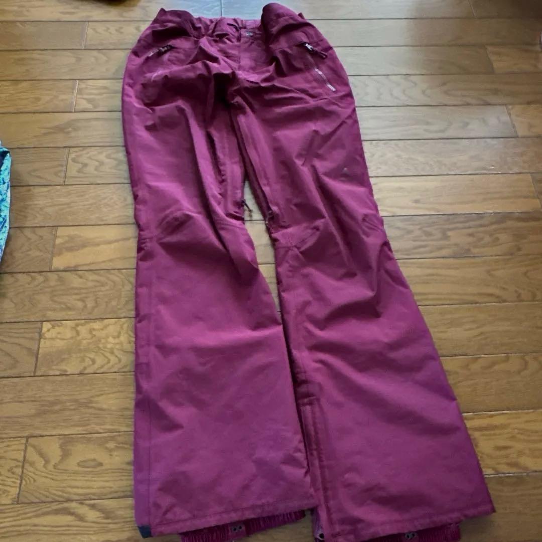 Burtonレディース S スノーボード ワインレッド　ゴアテックス　パンツ