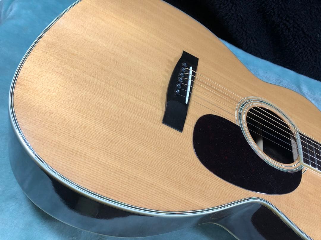 Y*I様 70年代　モーリス　F-30 縦ロゴ