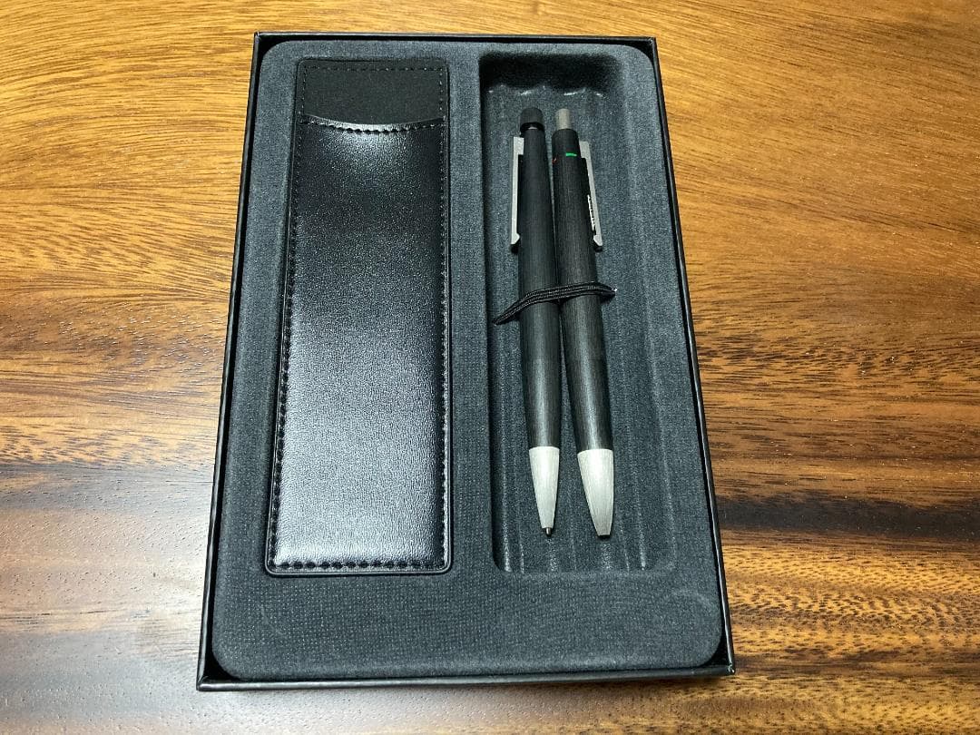 さと。ラミー2000 4色ボールペン シャープペン レザーケース付き