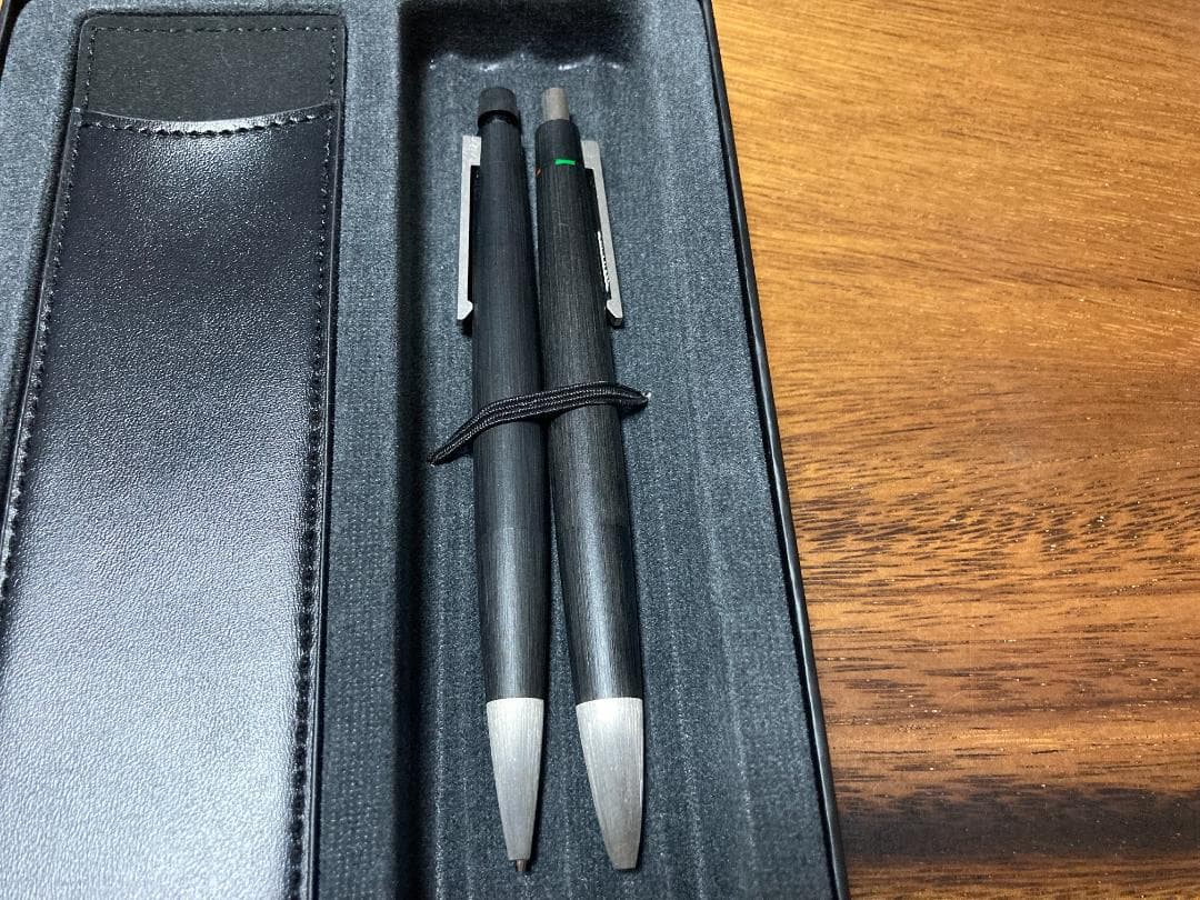 さと。ラミー2000 4色ボールペン シャープペン レザーケース付き