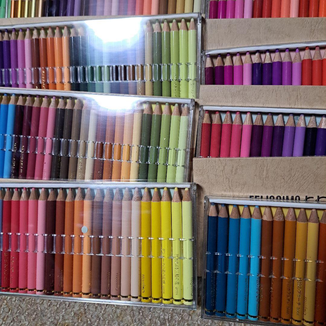 FELISSIMO　フェリシモ　色鉛筆　５００本 カラーミュージアム　宝物　沢山