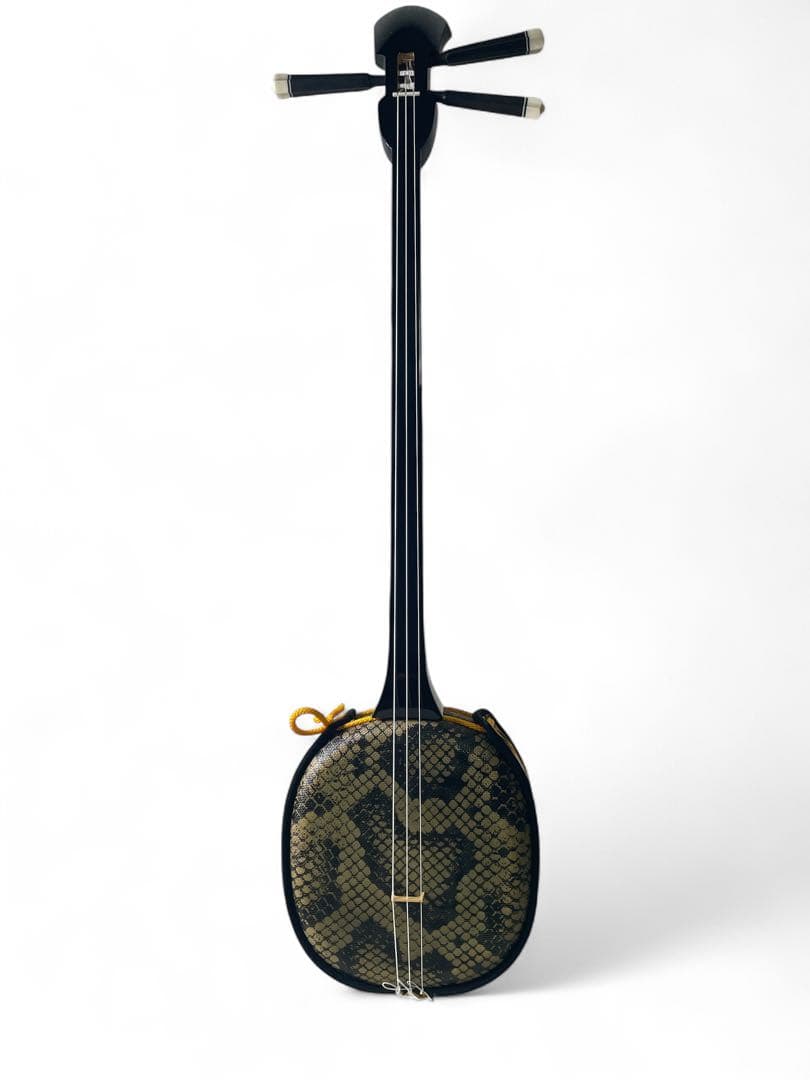 沖縄三線　三線　ソフトケース付き　人工皮　蛇柄