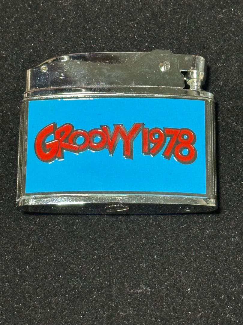 オイルライター 1978年 男女イラスト